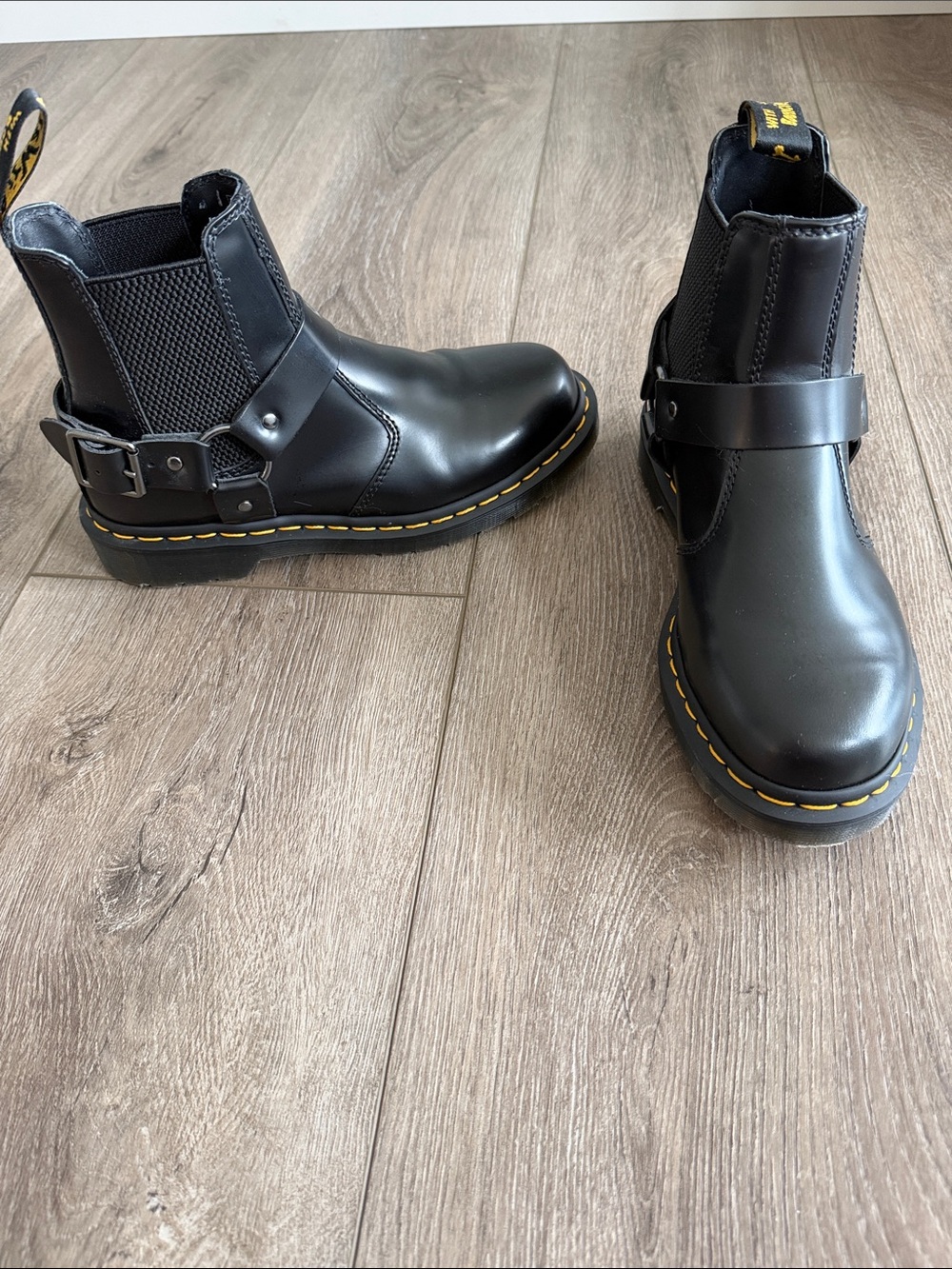 Doc Martens Black Leather Harness Chelsea Boots with Yellow Stitching Air Wair - Picture 2 of 3